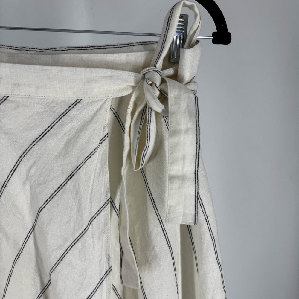 Aritzia Wilfred Eleta Skirt, color: white striped linen Size: Xs - Picture 11 of 11